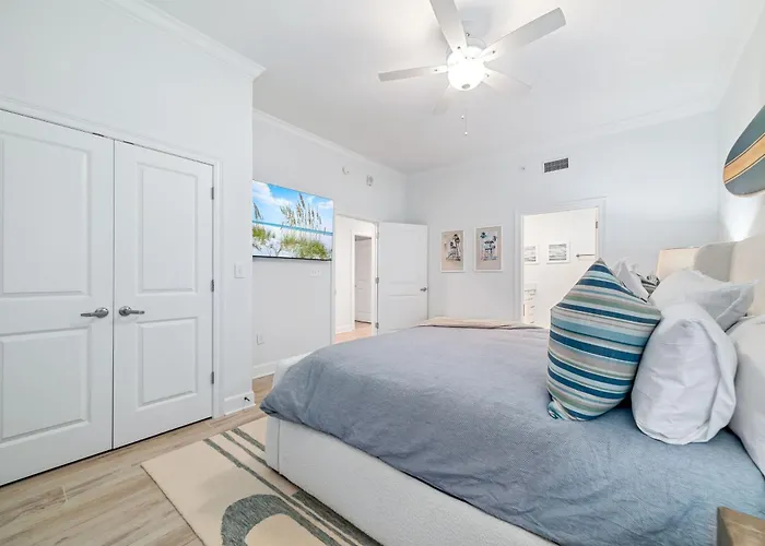 Apartment Phoenix Ii 2103